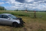 Poważny wypadek między Świebodzinem a Myszęcinem. Osobówka zderzyła się z ciężarówką