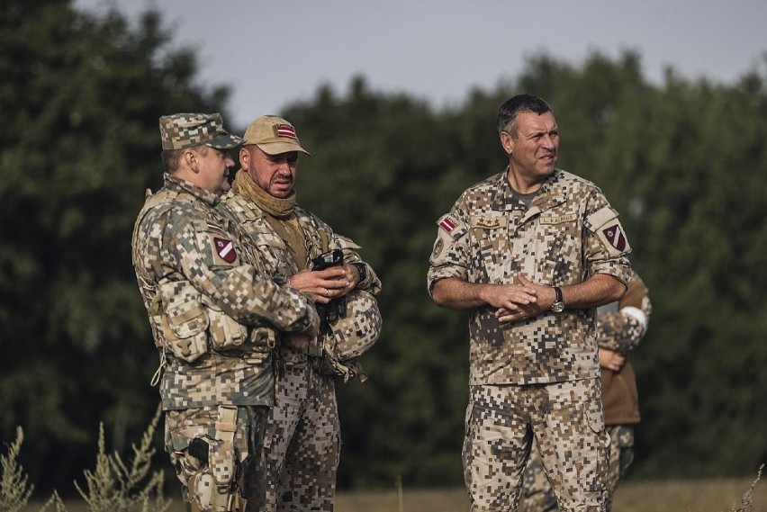Nasi żołnierze poznawali teren podczas manewrów na Łotwie [ZDJĘCIA]
