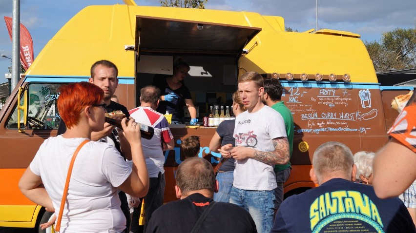Festiwal Food Trucków w Bydgoszczy. Jest smacznie i kalorycznie! [zdjęcia, wideo]