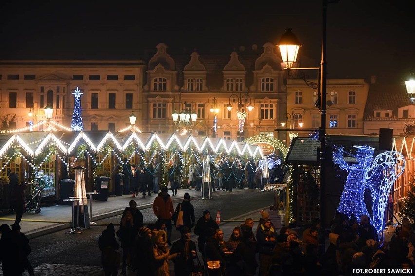 Bydgoski Jarmark Świąteczny
Od: 2019-12-20 13:00
Do:...