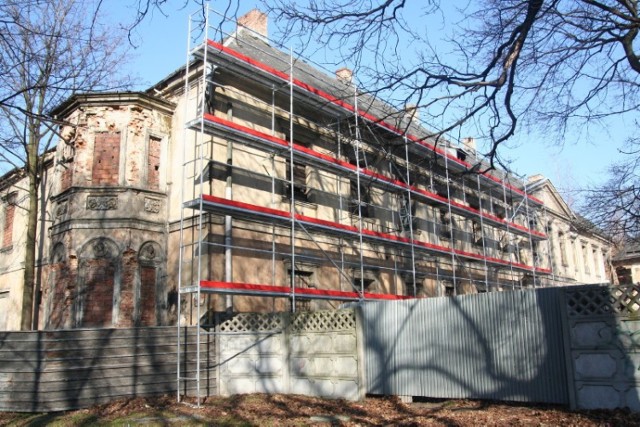 Pałac Donnersmarcków w Siemianowicach: Rozpoczął się remont pałacu