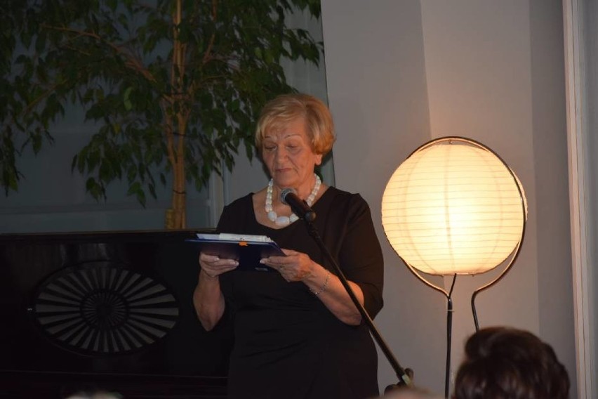 W 2019 roku w MIGBP w Wieluniu odbyła się promocja tomiku Niny Pawlaczyk pt. "Światłocienie"