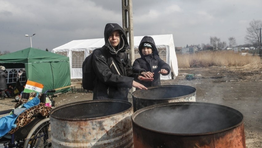 Kolejny dzień walk na Ukrainie. W Polsce jest już ponad 700 tysięcy uchodźców [ZDJĘCIA]
