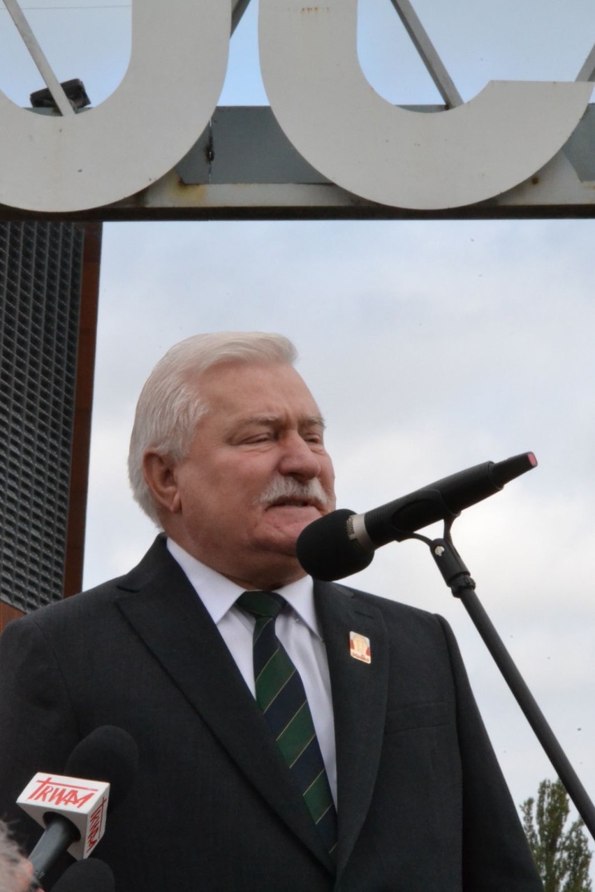 Przemawia Lech Wałęsa. Fot. Henryk Czechowski BINFO