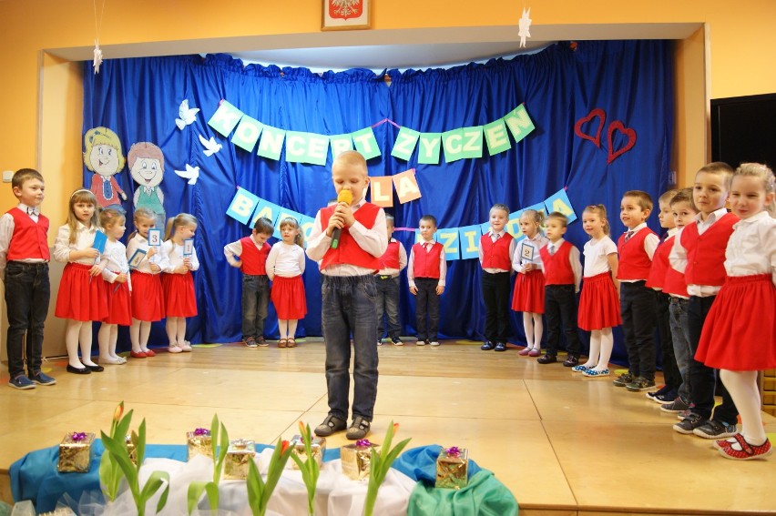 Koncert życzeń dla babci i dziadka [FOTO]