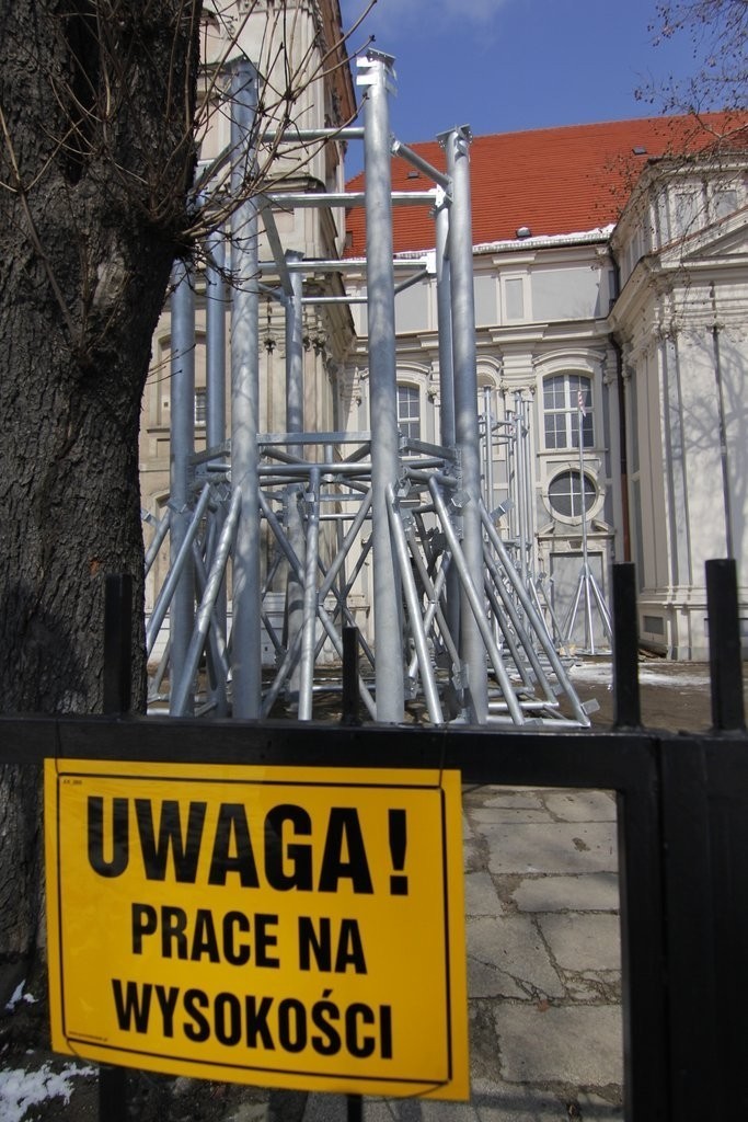 Wrocław: Będzie hełm na wieży kościoła św. Jadwigi (ZDJĘCIA)