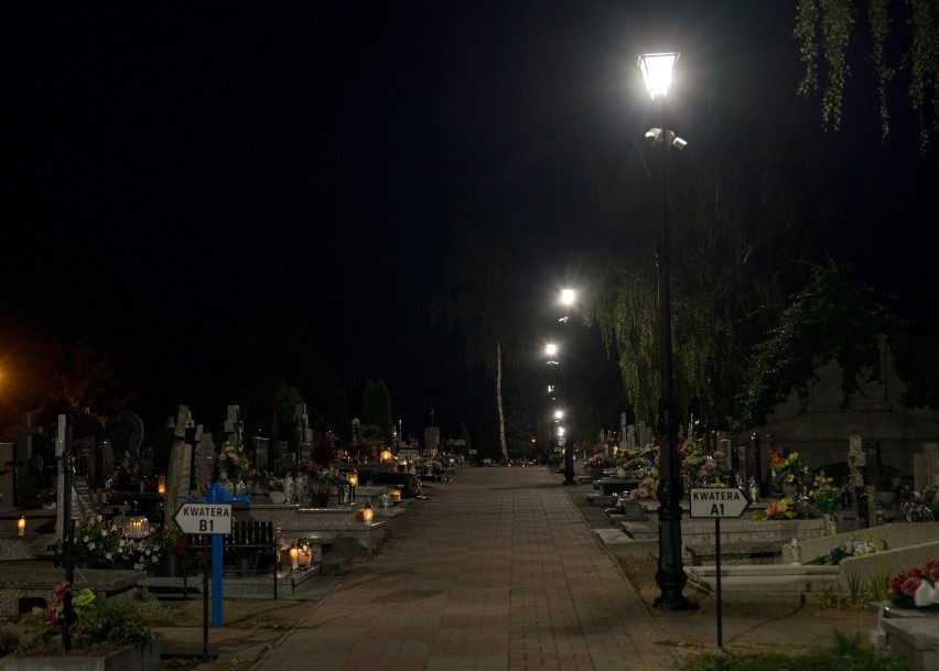 Cmentarz w Choczu sukcesywnie się zmienia