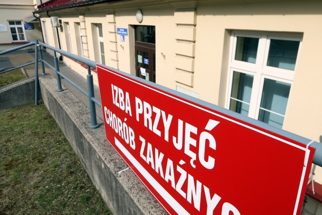 W środę rano Ministerstwo Zdrowia podało informację o kolejnych 178 przypadkach koronawirusa w Polsce