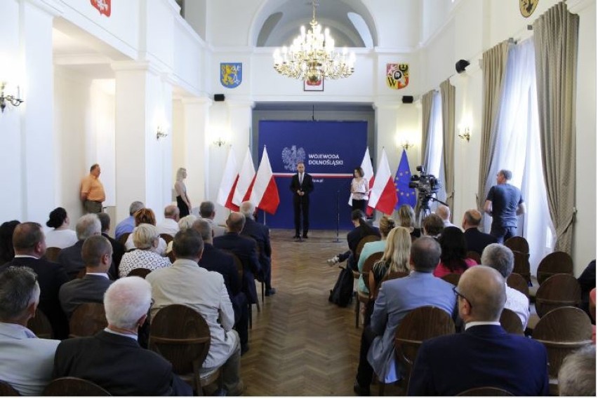 Gmina Stare Bogaczowice dostanie pieniądze na odbudowę drogi