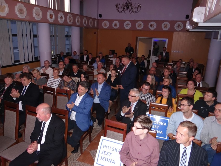 Konwencja PiS w Wieluniu. Paweł Rychlik przedstawił program wyborczy [FOTO]