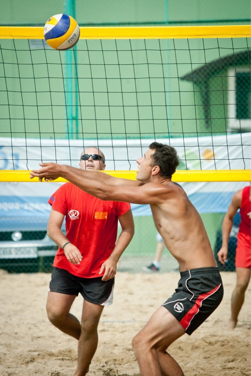Turniej Grand Prix Wałbrzycha w siatkówce plażowej w niedzielę na boiskach przy ul. Kusocińskiego