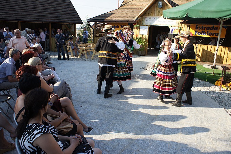 Szadek: Festiwal Tradycyjnych Smaków w Krainie Nocy i Dni. Film i zdjęcia