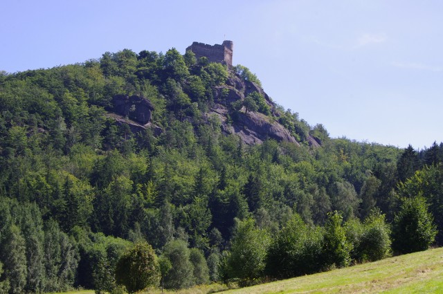 Zamek Chojnik - widok z Sobieszowa