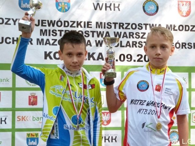 Od lewej Kamil Lach UKK Huragan Wołomin i Dominik Gajewski SK Bank Team
