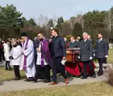 Leszno pożegnało Stefana Grysa. Pogrzeb byłego dyrektora Akwawitu na cmentarzu przy ulicy Osieckiej w Lesznie