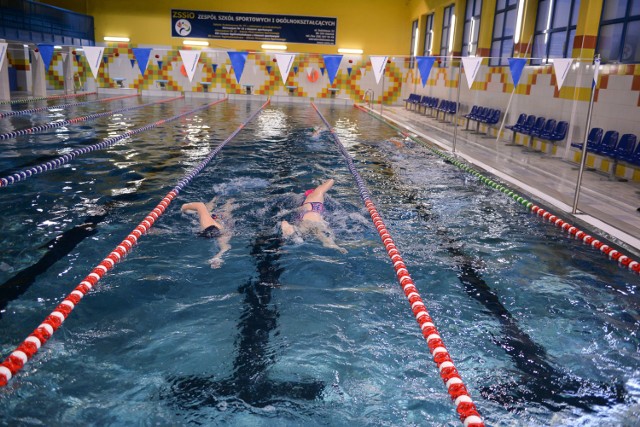 W grudniu 2015 r. otwarto wyremontowany basen w Zespole Szkół Sportowych o Ogólnokształcących przy ul. Subisława 22 w Gdańsku