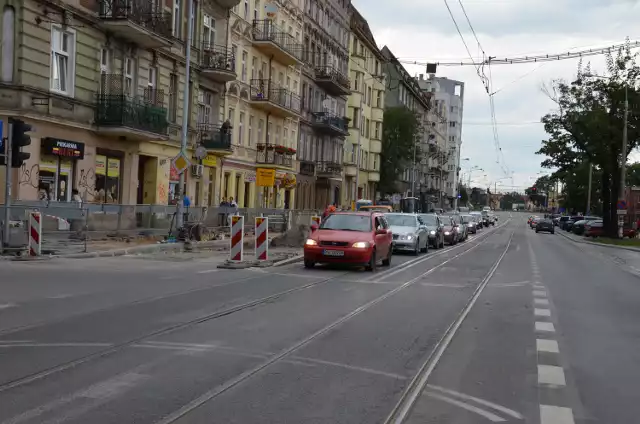 Budowa przystanku wiedeńskiego na ul. Trzebnickiej