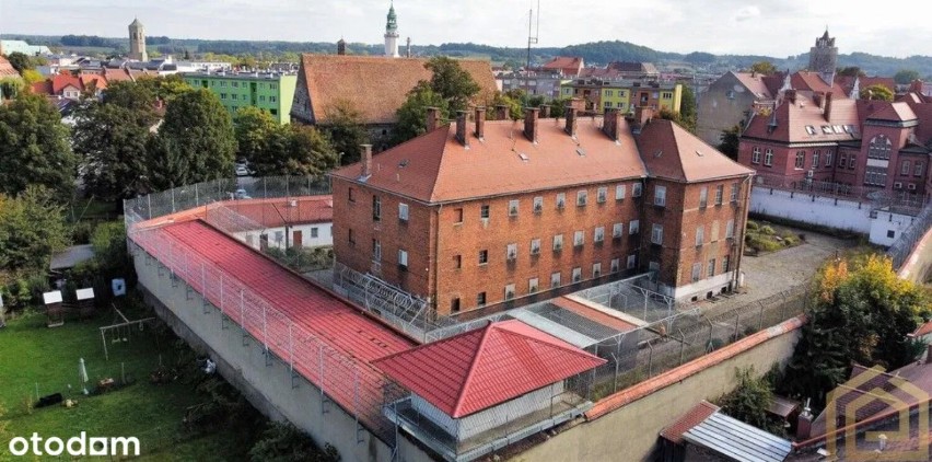 Areszt śledczy w Lubaniu - ogłoszenie na Otodom...