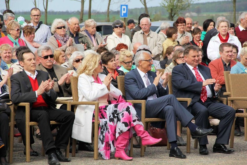 Tulipan Aleksandrer Kwaśniewski został ochrzczony. Chrzciła go Jolanta Kwaśniewska