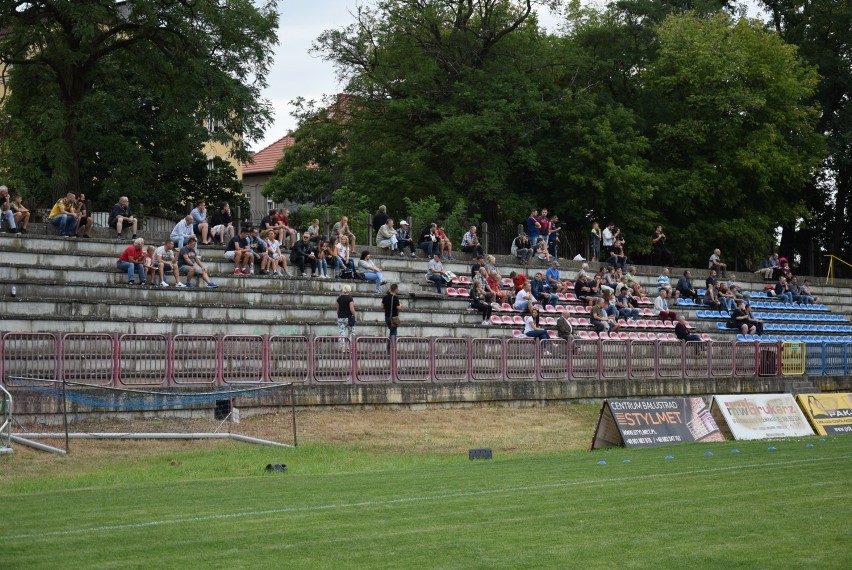 Tak kibice Stilonu Gorzów i Warty Gorzów dopingowali swoje kluby [ZDJĘCIA]