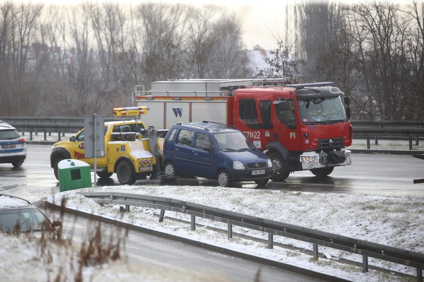 Zabrze. Wypadek na DTŚ. Droga w kierunku Gliwic była zablokowana