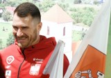 Piłkarz Warty Poznań przeszedł do historii. O jego golu mówi cały świat