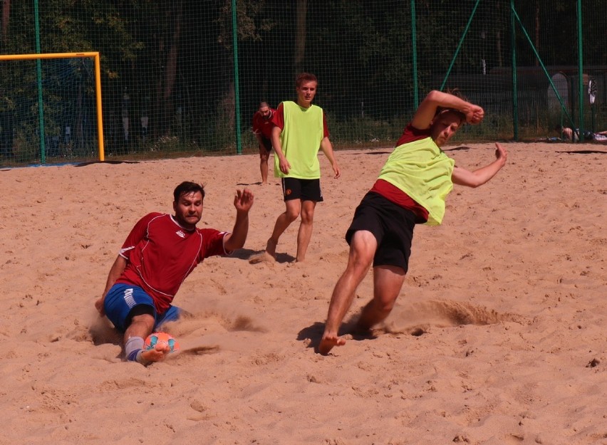 Pierwsza edycja Beach Soccer Świdnik Cup za nami. Zobacz zdjęcia z imprezy