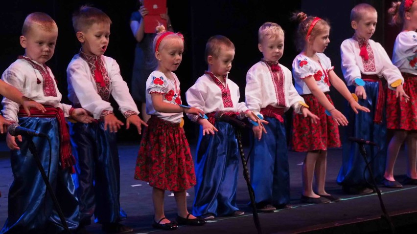 43. Festiwal Ukraińskich Zespołów Dziecięcych w Koszalinie [NOWE ZDJĘCIA]