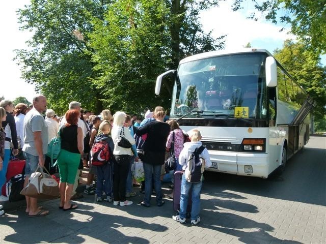 W zeszłym roku dzieci pojechały m.in. do Skorzęcina. W tym miasto organizuje kolonie w Głuchołazach