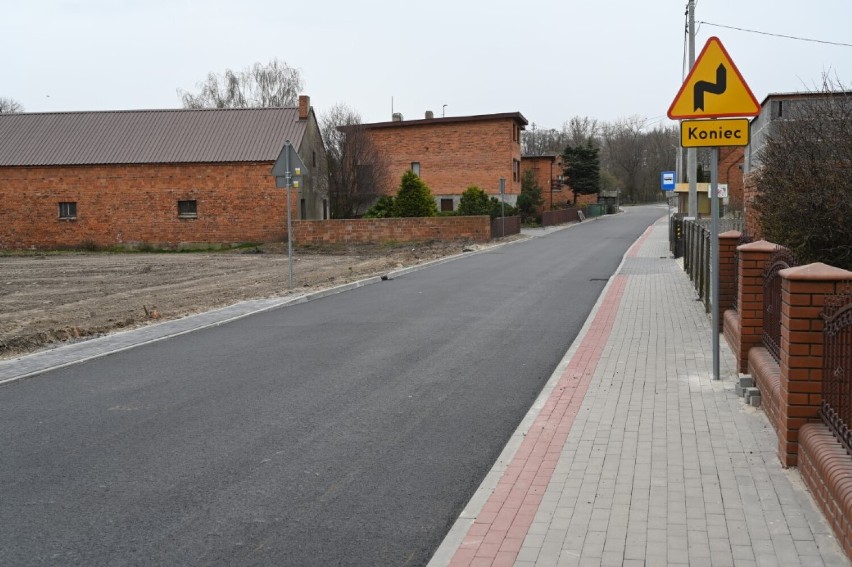 Dobiega końca trzeci etap przebudowy drogi powiatowej 4338P w Lenartowicach