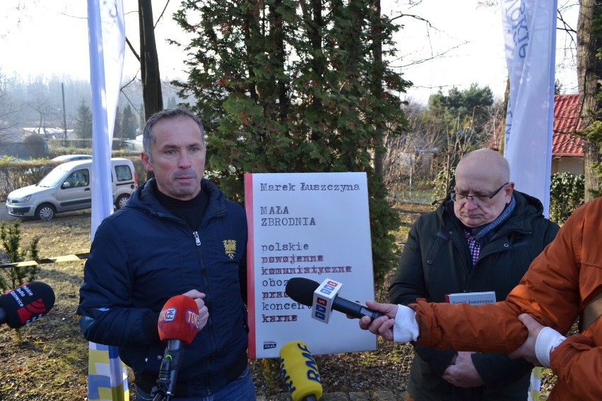 Uroczyste odsłonięcie makiety obozu na Zgodzie