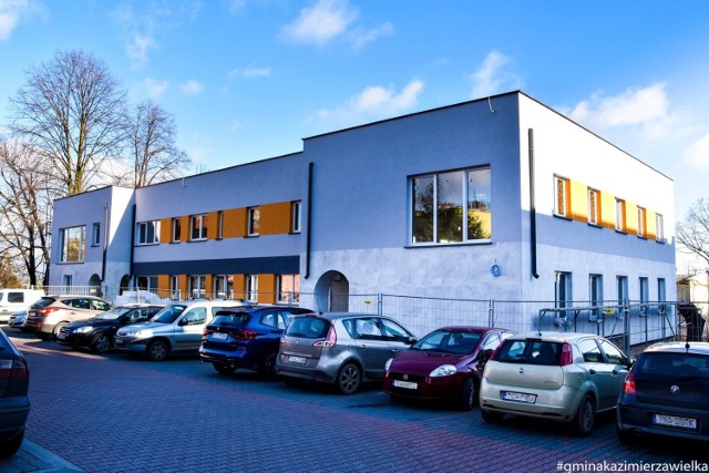 Centrum Aktywności Obywatelskiej w Kazimierzy Wielkiej będzie ukończone w połowie przyszłego roku.