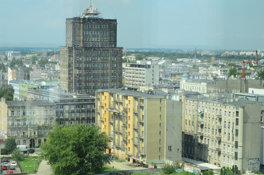 Łódź widziana z okien biur w Bramie Miasta. Niesamowita panorama Łodzi ZDJĘCIA