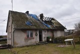 Pogorzelcy z Bińcza w gminie Czarne wciąż potrzebują wparcia – można im pomóc odbudować dom