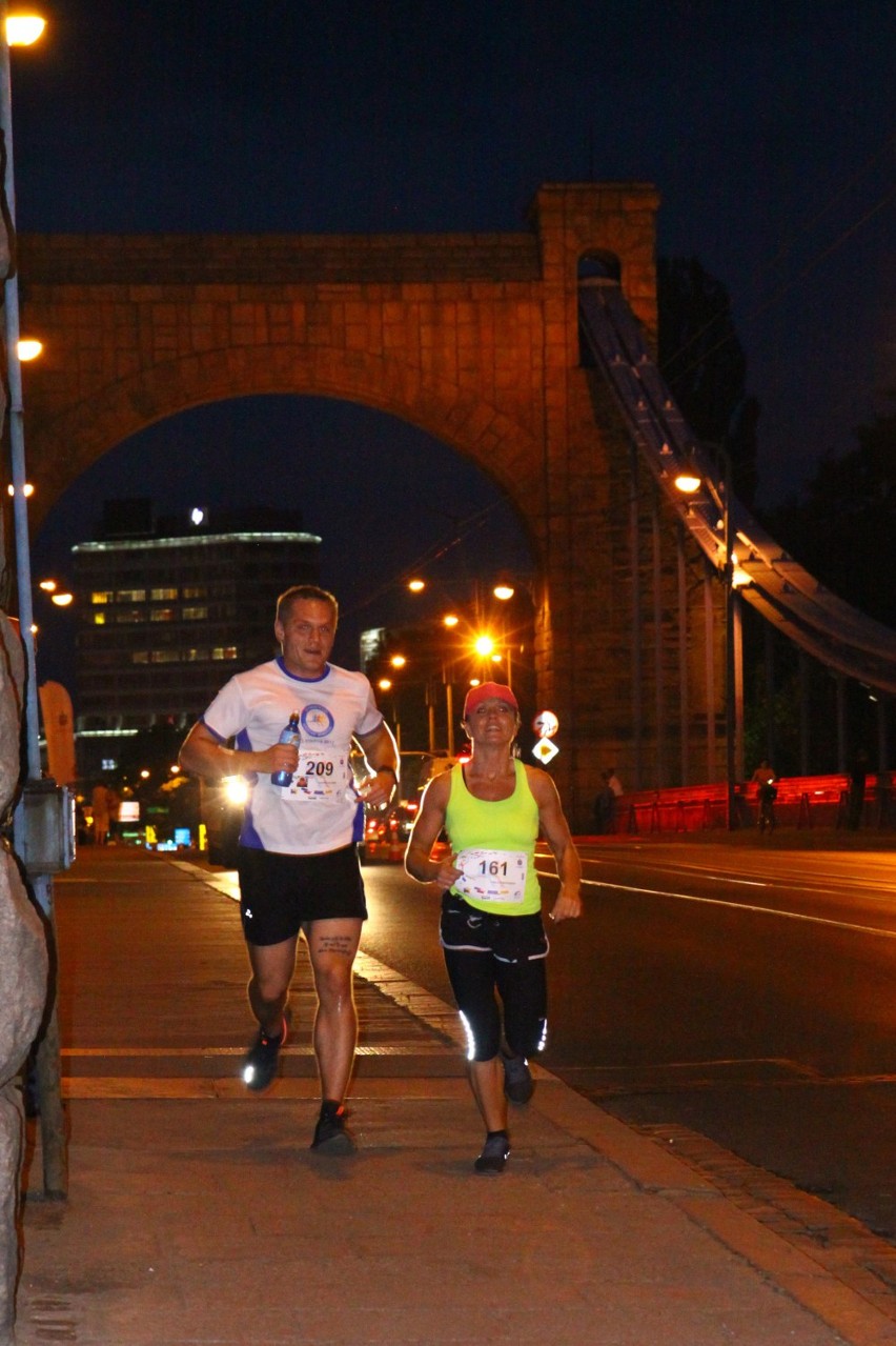 Nieoficjalny Nocny Wrocław Półmaraton 2013