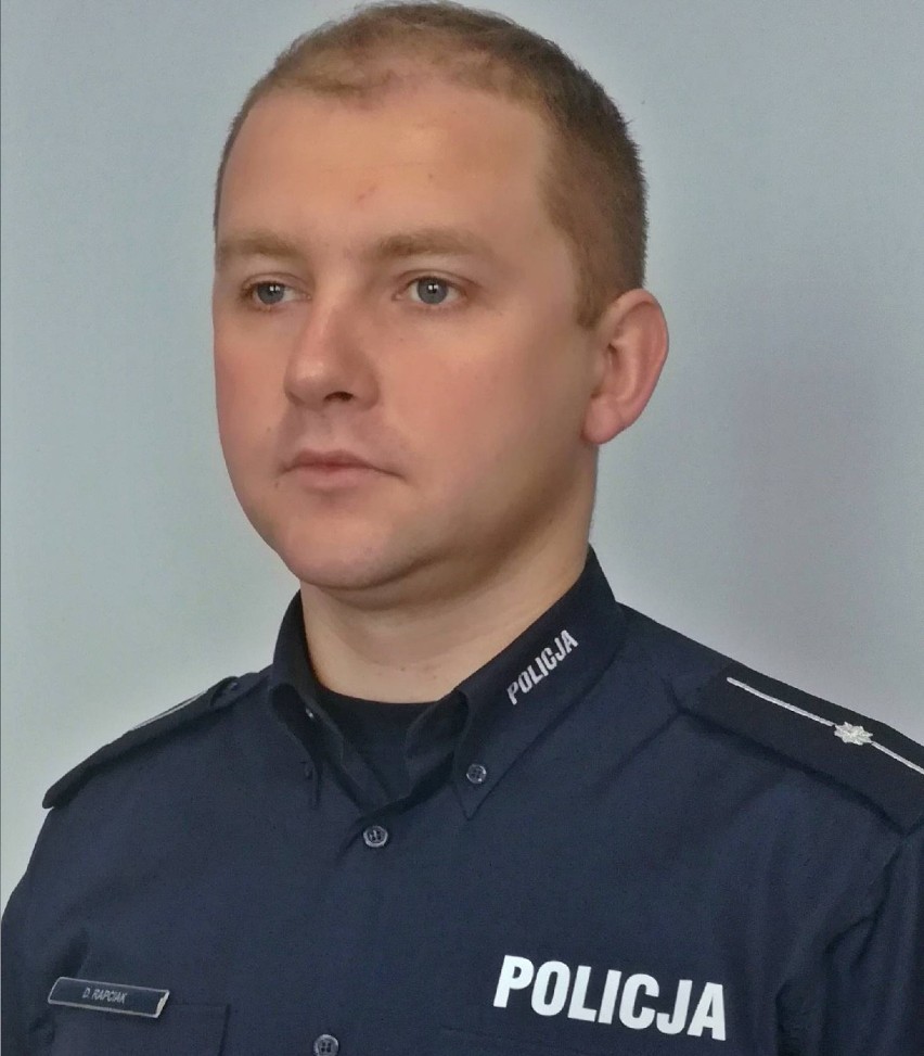 mł.asp.Damian Rapciak 

kom.797 306 504
tel.74 842 04...