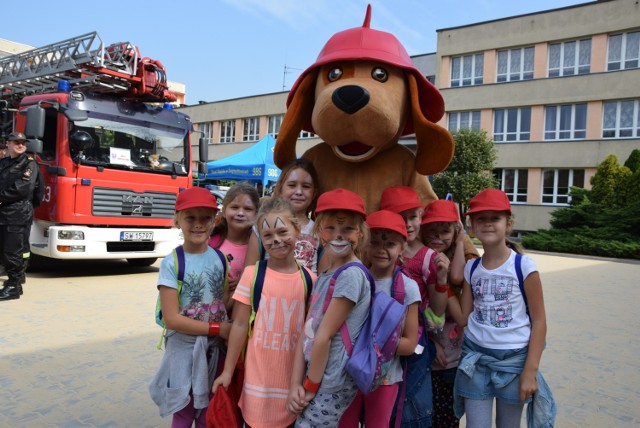 Dzieci uczą się o bezpieczeństwie