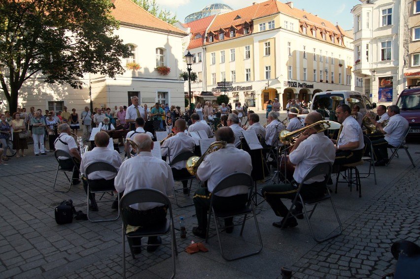 Orkiestra Zastalowska na Zielonogórskim Deptaku