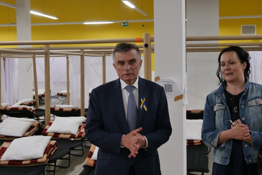 Dziennikarze z Serbii odwiedzili  Centrum Pomocy Humanitarnej w Chełmie. Zobacz zdjęcia