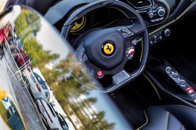 60-letni kierowca Ferrari gnał przez środek Sopotu ponad 100 km/h. W lato swoim sportowym autem już nie pojeździ