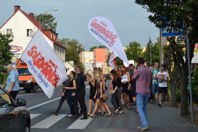 1 września uczniowie Zespołu Szkół Technicznych w Człuchowie protestowali przeciwko ich dyskryminowaniu i podziałowi szkoły