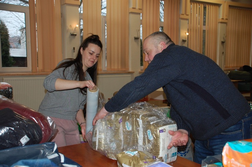 W Kołaczycach mieszkają pierwsi uchodźcy. Spontaniczna akcja pomocy dla walczącej Ukrainy [ZDJĘCIA]