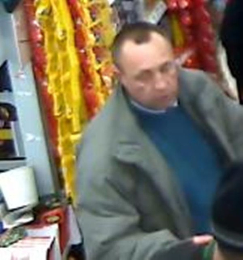 Pruszcz Gdański: Poszukują sprawcy kradzieży telefonu w sklepie. Rozpoznajesz tego mężczyznę? [ZDJĘCIA]