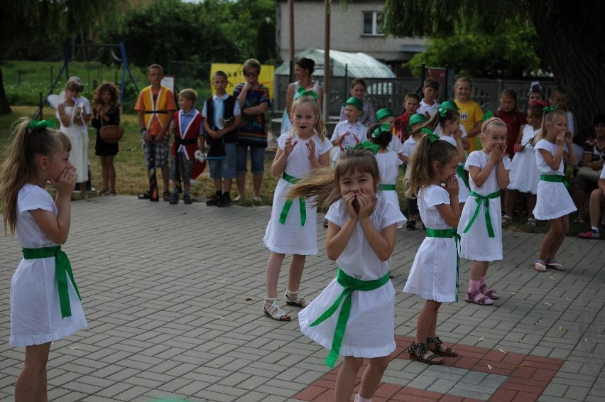 Wyrzeka: mieszkańcy powitali w lato podczas festynu