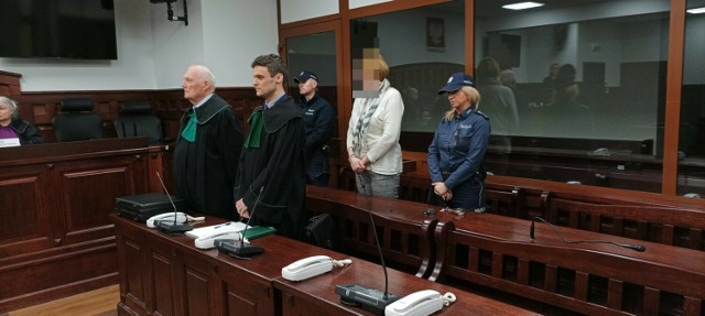 We wtorek Sąd Okręgowy w Słupsku skazał na łączną karę 10 i pół roku więzienia Katarzynę R., adwokat ze Słupska, oskarżoną m.in. o usiłowanie zabójstwa. Wyrok nie jest prawomocny.