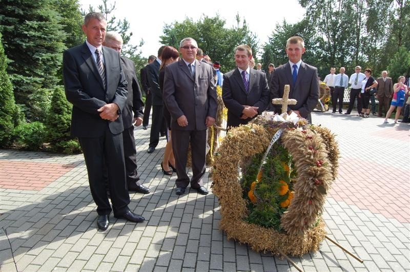 Rolnicy gminy Chmielno dziękowali za plony - tym razem w kościele w Miechucinie