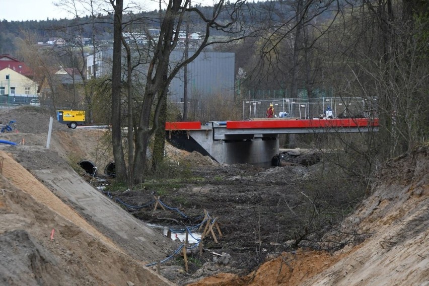 Będą opóźnienia na ważnych inwestycjach drogowych w Kielcach? Firmy informują o problemach przez koronawirusa (WIDEO, zdjęcia)