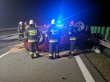 Poranny wypadek na autostradzie A2 w okolicach Wąsowa. Autostrada była zablokowana [ZDJĘCIA]