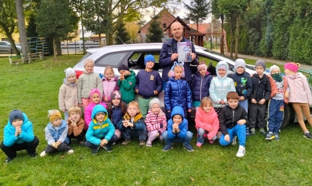 Policjanci odwiedzili przedszkola w Przeciszowie i Piotrowicach
