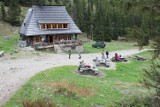 Tatry. W tych schroniskach się nie prześpisz. Bo jest remont [FOTO]